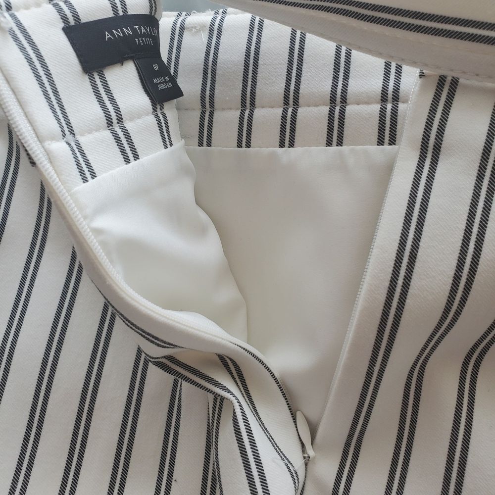 ANN TAYLOR Striped Buckle Belted Lined Pencil Skirt Size 8p Petite Womens - Picture 6 of 8